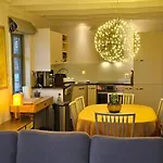Exceptional 2 Meters From The Sea, Possible To Rent Boat, Bekkjarvik, 60 Km From Bergen *