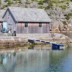 بيت للعطل Exceptional 2 Meters From The Sea, Possible To Rent Boat, Bekkjarvik, 60 Km From Bergen *