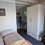 بيت للعطل Exceptional 2 Meters From The Sea, Possible To Rent Boat, Bekkjarvik, 60 Km From Bergen *