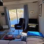 بيت للعطل Exceptional 2 Meters From The Sea, Possible To Rent Boat, Bekkjarvik, 60 Km From Bergen *